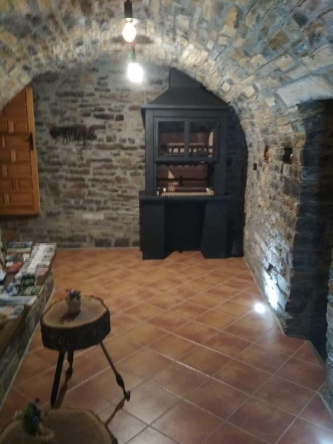 Apartamento Casa Dueso El Pueyo de Araguás Екстериор снимка